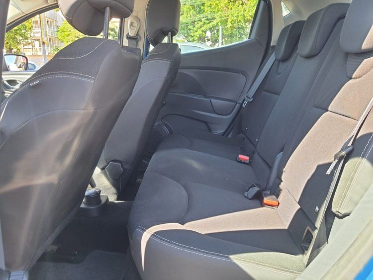 voiture occasion RENAULT CLIO à la Réunion disponible sur noutlauto.re