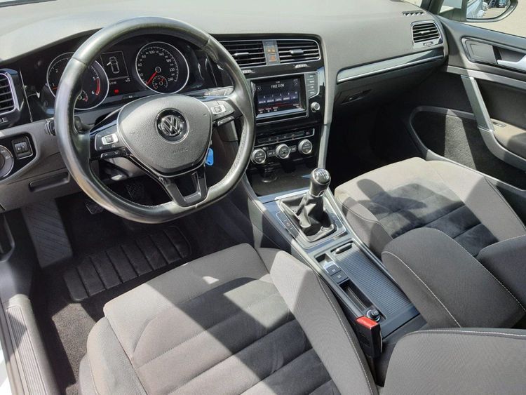 voiture occasion VOLKSWAGEN GOLF à la Réunion disponible sur noutlauto.re