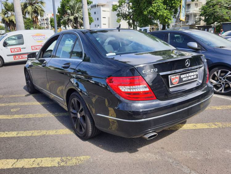 voiture occasion MERCEDES CLASSE C à la Réunion disponible sur noutlauto.re