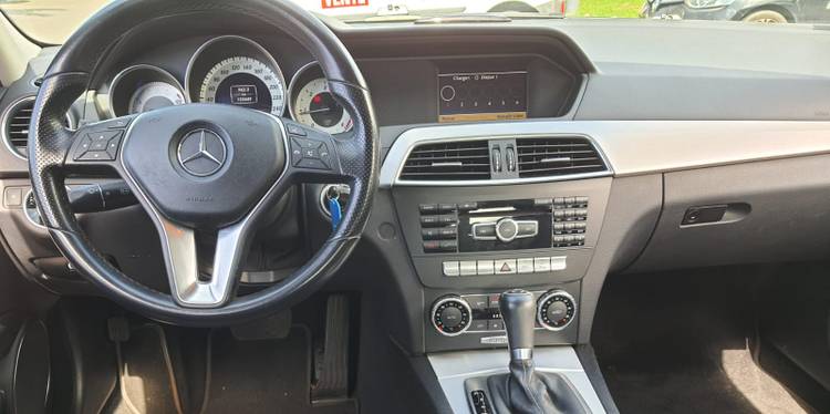 voiture occasion MERCEDES CLASSE C à la Réunion disponible sur noutlauto.re