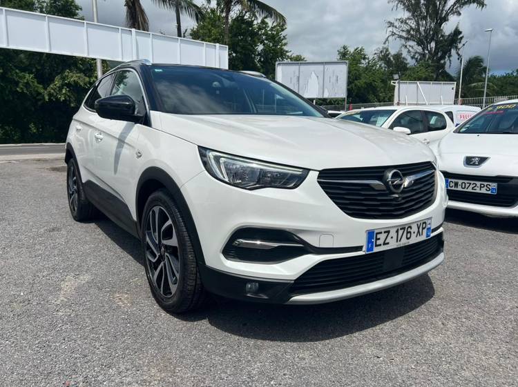 voiture occasion OPEL GRANDLAND X à la Réunion disponible sur noutlauto.re