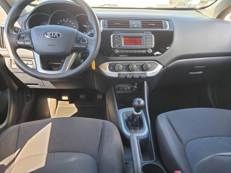 voiture occasion KIA RIO à la Réunion disponible sur noutlauto.re