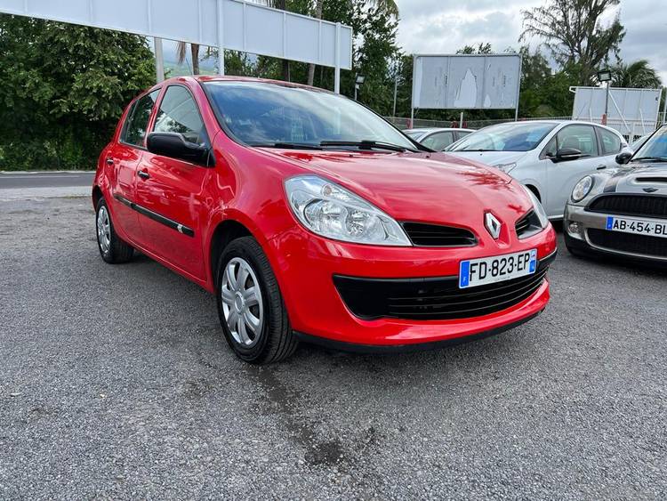 voiture occasion RENAULT CLIO à la Réunion disponible sur noutlauto.re