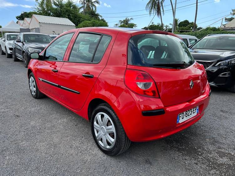 voiture occasion RENAULT CLIO à la Réunion disponible sur noutlauto.re