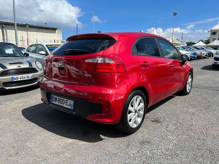 voiture occasion KIA RIO à la Réunion disponible sur noutlauto.re