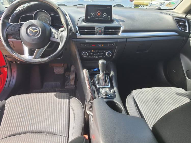 voiture occasion MAZDA 3 à la Réunion disponible sur noutlauto.re