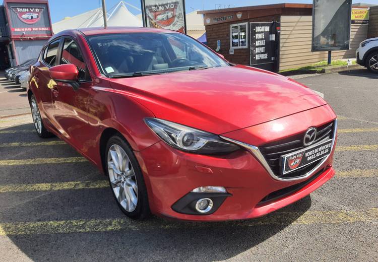 voiture occasion MAZDA 3 à la Réunion disponible sur noutlauto.re