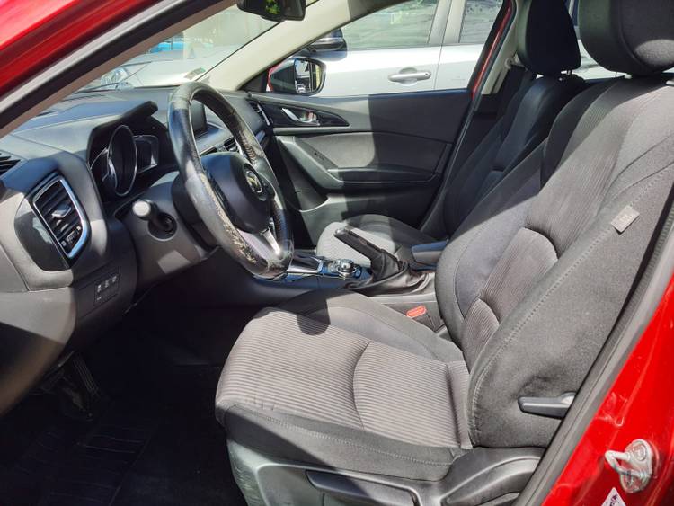 voiture occasion MAZDA 3 à la Réunion disponible sur noutlauto.re