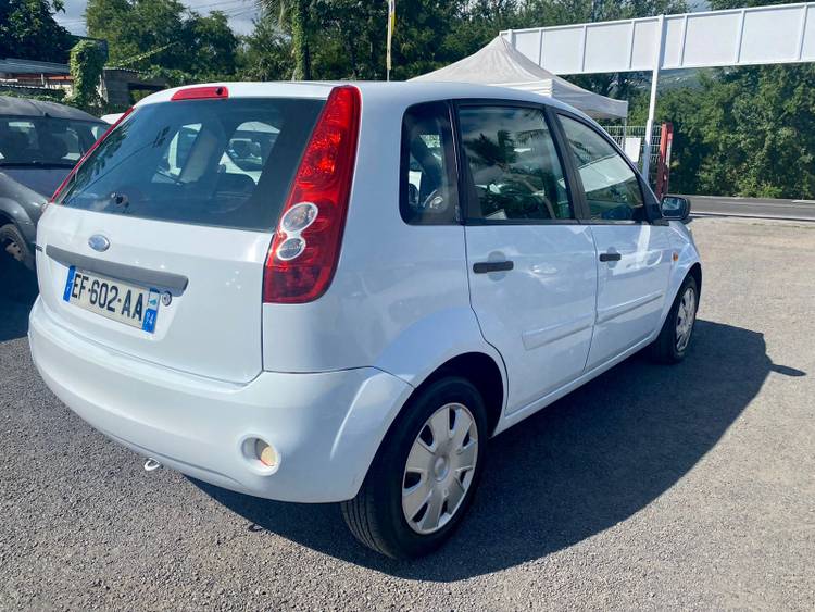 voiture occasion FORD FIESTA à la Réunion disponible sur noutlauto.re