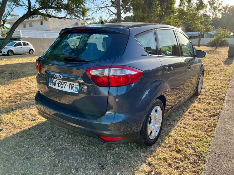 voiture occasion FORD C-MAX à la Réunion disponible sur noutlauto.re