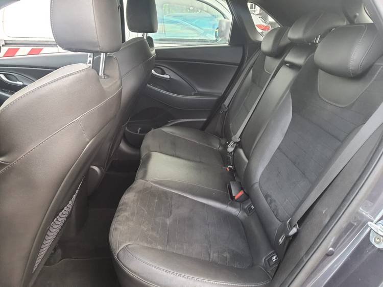 voiture occasion HYUNDAI I 30 à la Réunion disponible sur noutlauto.re