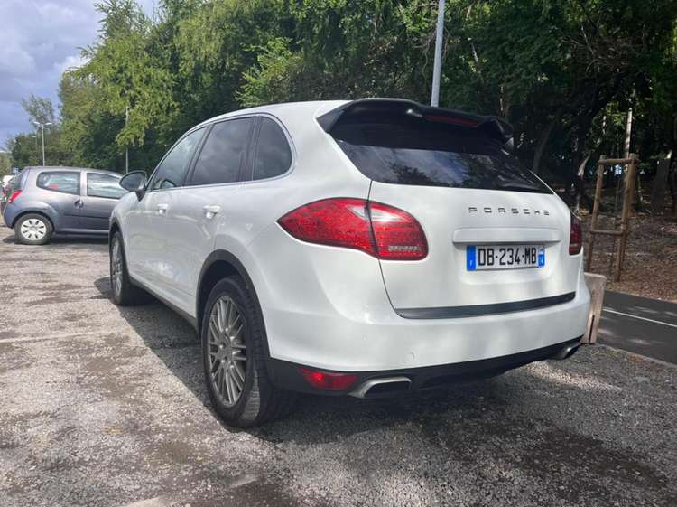 voiture occasion PORSCHE CAYENNE à la Réunion disponible sur noutlauto.re