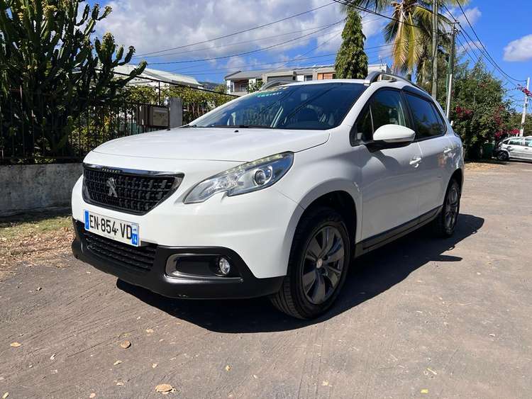 voiture occasion PEUGEOT 2008 à la Réunion disponible sur noutlauto.re