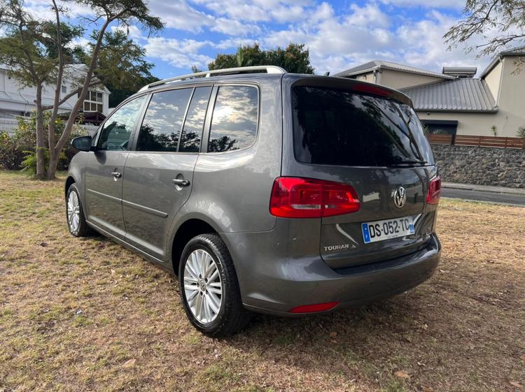 voiture occasion VOLKSWAGEN TOURAN à la Réunion disponible sur noutlauto.re