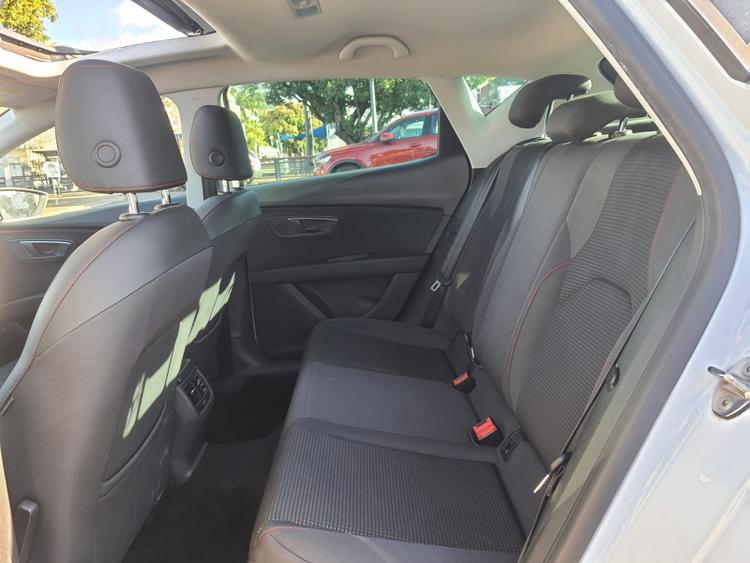 voiture occasion SEAT LEON à la Réunion disponible sur noutlauto.re