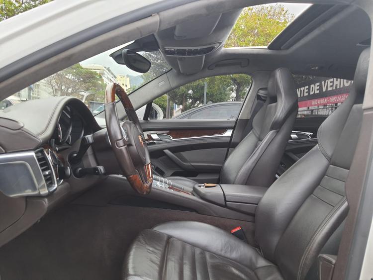 voiture occasion PORSCHE PANAMERA à la Réunion disponible sur noutlauto.re
