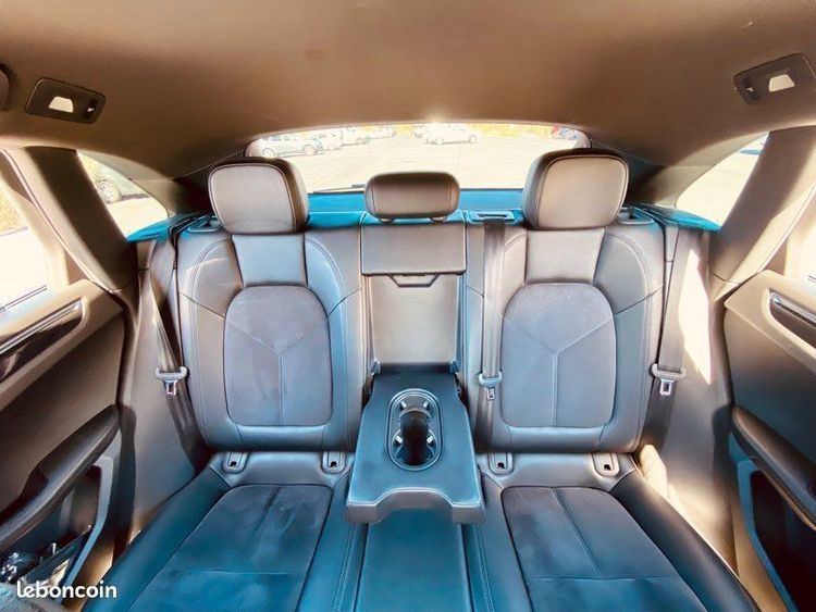 voiture occasion PORSCHE MACAN à la Réunion disponible sur noutlauto.re