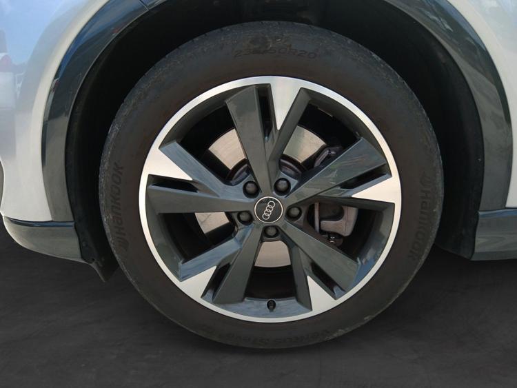 voiture occasion AUDI Q4 E-TRON SPORTBACK à la Réunion disponible sur noutlauto.re