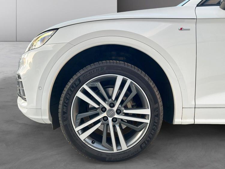 voiture occasion AUDI Q5 à la Réunion disponible sur noutlauto.re