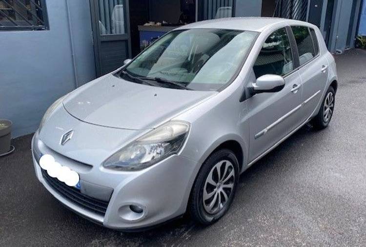 voiture occasion RENAULT CLIO à la Réunion disponible sur noutlauto.re