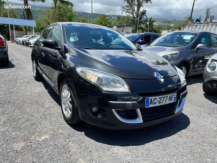 voiture occasion RENAULT MEGANE à la Réunion disponible sur noutlauto.re