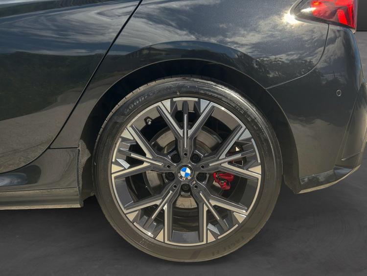 voiture occasion BMW SÉRIE 1 F70 à la Réunion disponible sur noutlauto.re