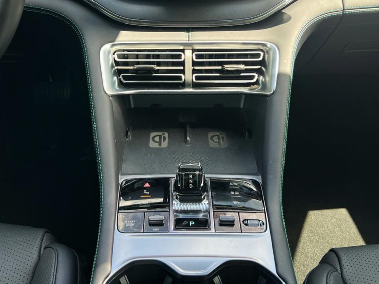 voiture occasion BYD SEAL U DM-I à la Réunion disponible sur noutlauto.re