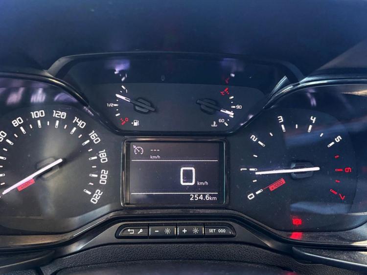 voiture occasion CITROEN BERLINGO à la Réunion disponible sur noutlauto.re