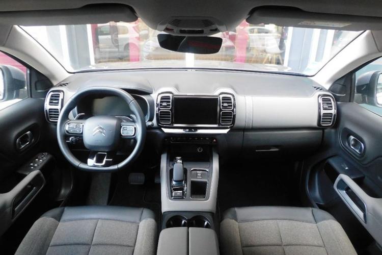 voiture occasion CITROEN C5 AIRCROSS à la Réunion disponible sur noutlauto.re