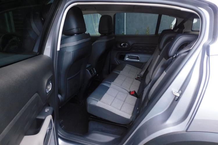 voiture occasion CITROEN C5 AIRCROSS à la Réunion disponible sur noutlauto.re