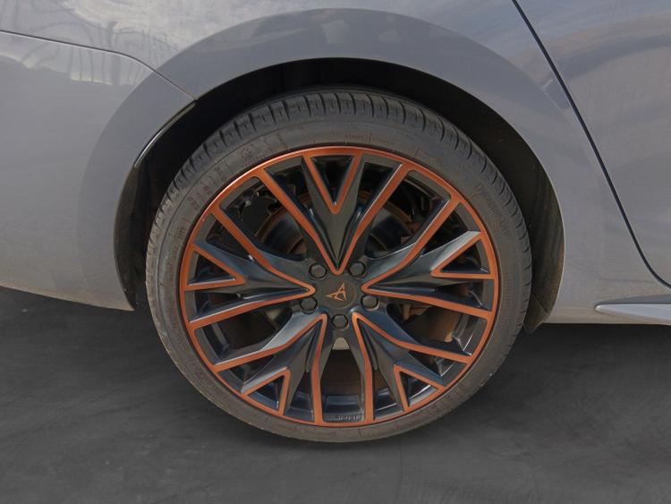 voiture occasion CUPRA LEON SPORTSTOURER à la Réunion disponible sur noutlauto.re