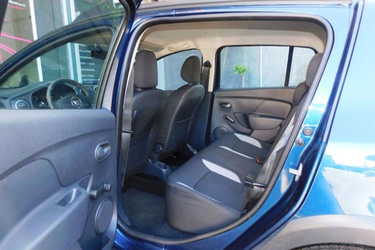 voiture occasion DACIA SANDERO à la Réunion disponible sur noutlauto.re