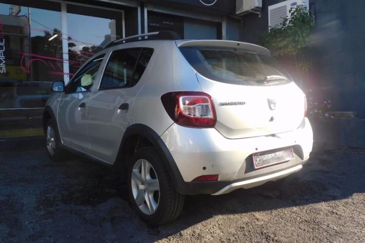 voiture occasion DACIA SANDERO à la Réunion disponible sur noutlauto.re