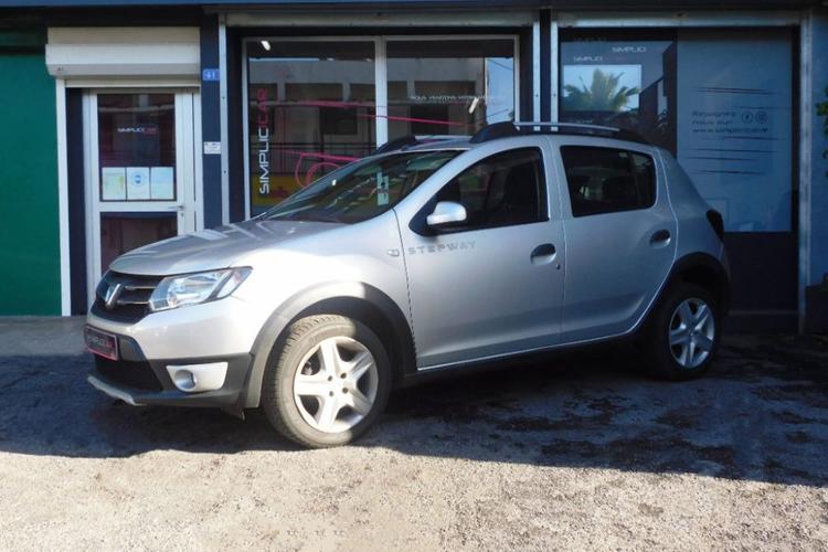 voiture occasion DACIA SANDERO à la Réunion disponible sur noutlauto.re