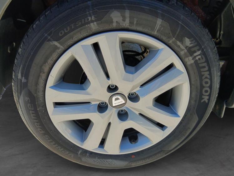 voiture occasion DACIA SANDERO à la Réunion disponible sur noutlauto.re