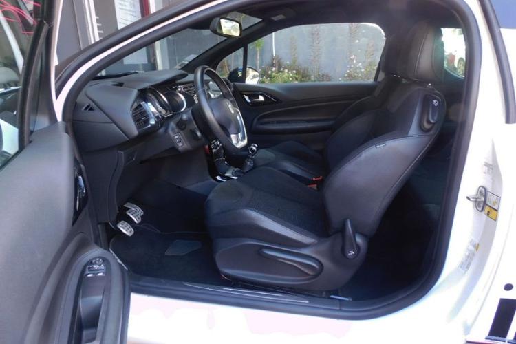 voiture occasion CITROEN DS3 à la Réunion disponible sur noutlauto.re
