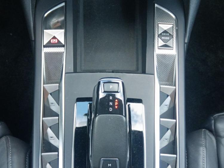 voiture occasion DS DS3 CROSSBACK à la Réunion disponible sur noutlauto.re