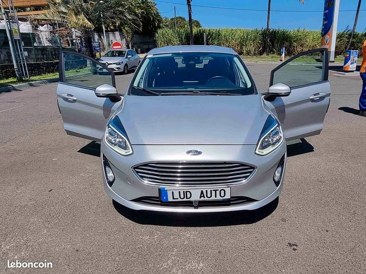 voiture occasion FORD FIESTA à la Réunion disponible sur noutlauto.re