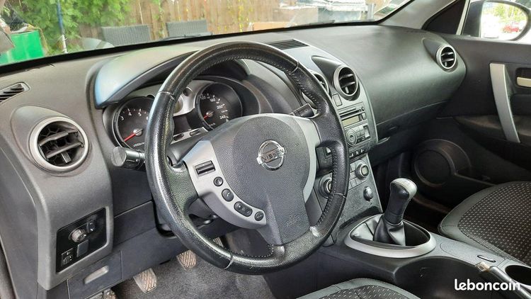 voiture occasion NISSAN QASHQAI à la Réunion disponible sur noutlauto.re