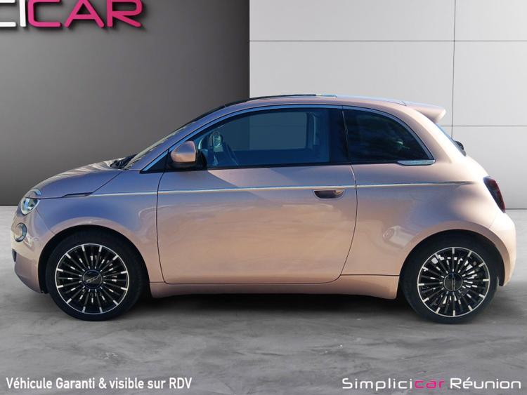 voiture occasion FIAT 500 NOUVELLE MY22 SERIE 1 STEP 2 à la Réunion disponible sur noutlauto.re