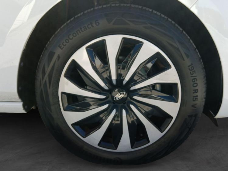 voiture occasion FORD FIESTA à la Réunion disponible sur noutlauto.re