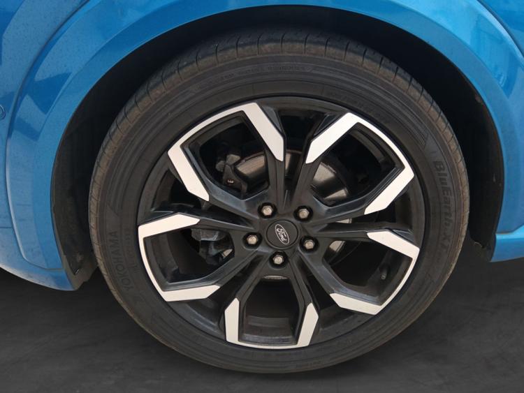 voiture occasion FORD PUMA à la Réunion disponible sur noutlauto.re