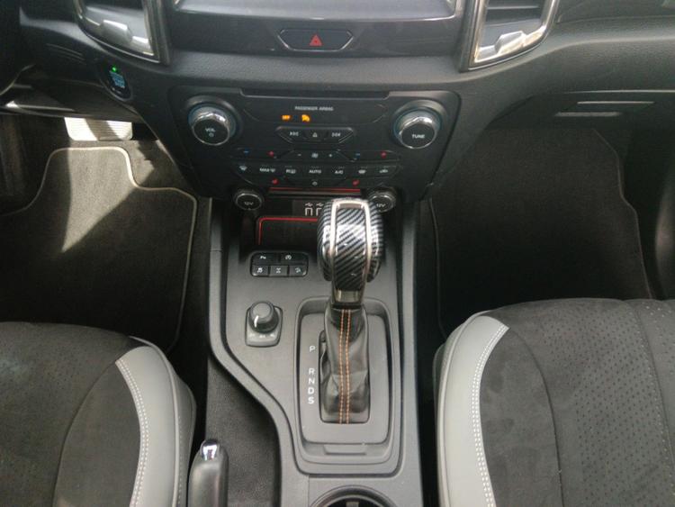voiture occasion FORD RANGER SUPER CABINE à la Réunion disponible sur noutlauto.re