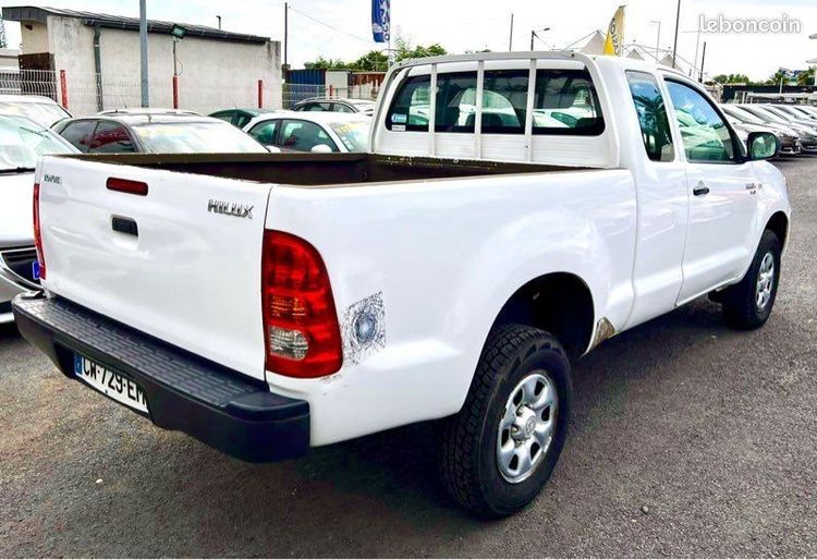 voiture occasion TOYOTA HILUX à la Réunion disponible sur noutlauto.re