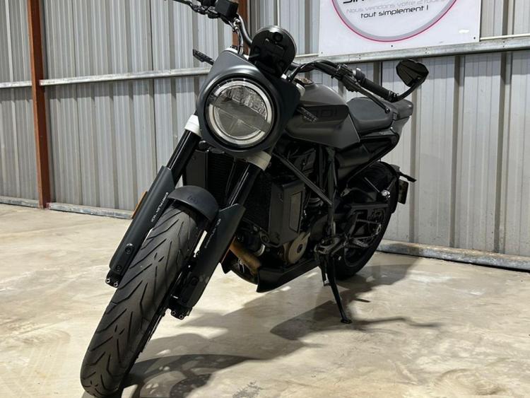 voiture occasion HUSQVARNA SVARTPILEN 701 à la Réunion disponible sur noutlauto.re