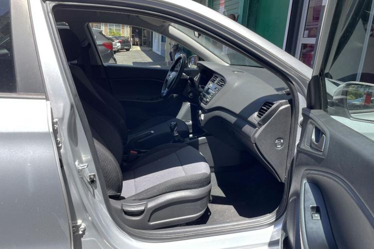 voiture occasion HYUNDAI I 20 à la Réunion disponible sur noutlauto.re