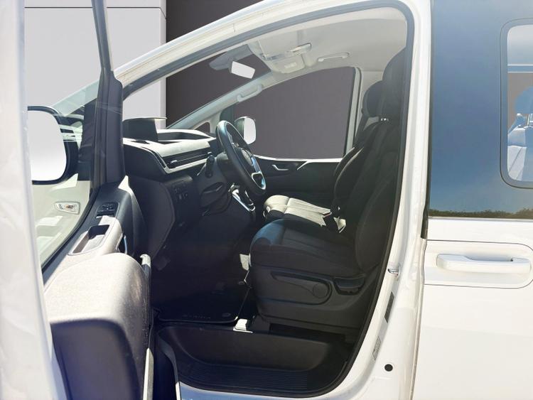 voiture occasion HYUNDAI STARIA à la Réunion disponible sur noutlauto.re