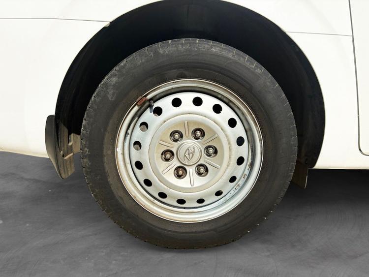voiture occasion HYUNDAI STARIA à la Réunion disponible sur noutlauto.re