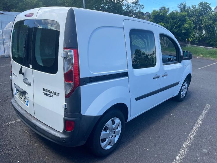 voiture occasion RENAULT KANGOO EXPRESS à la Réunion disponible sur noutlauto.re