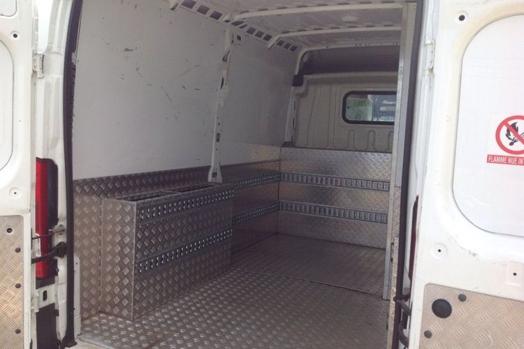 voiture occasion PEUGEOT BOXER à la Réunion disponible sur noutlauto.re